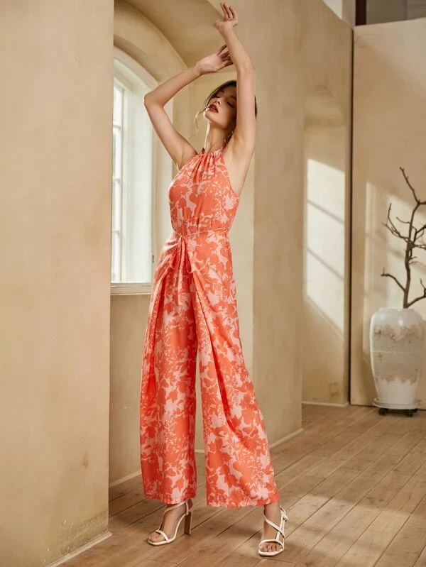 فستان مقصوص ومبطن الاكتاف